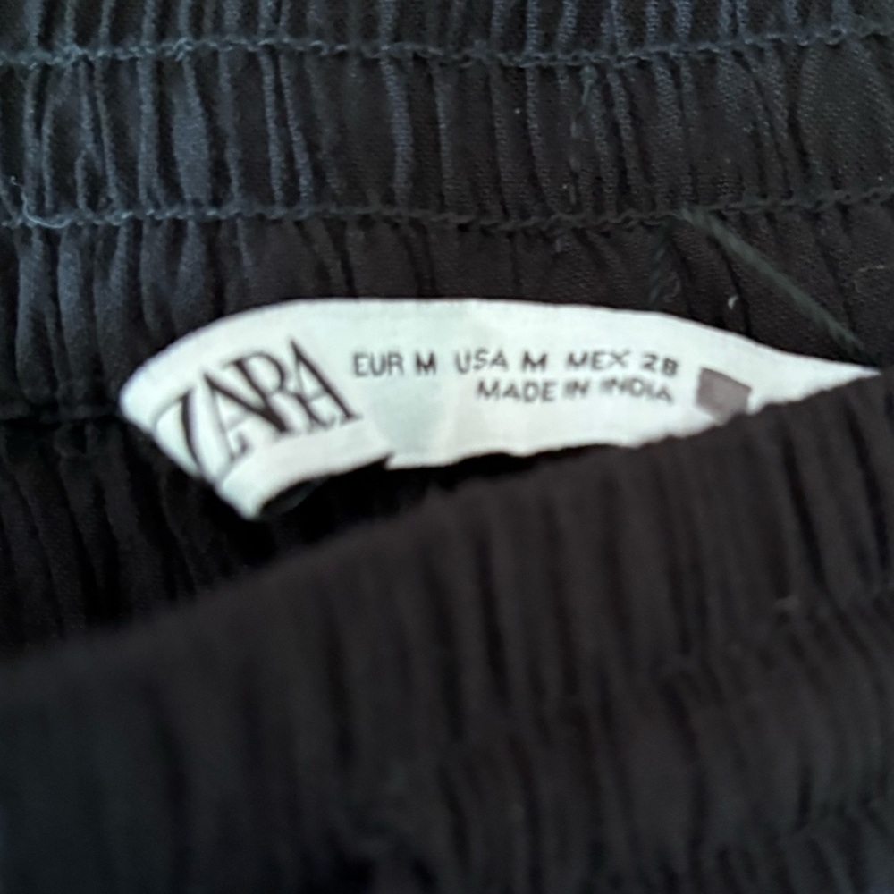 ZARA Smocked Ruffled Tiered Black Gauze Drawstring Skort Size Medium NWT - Picture 4 of 14